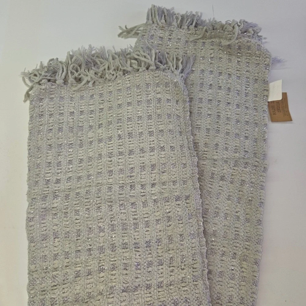 Made In India Throw Blanket Unisex 50x60 Grey Metallic Silver Knit Fringe Tassel